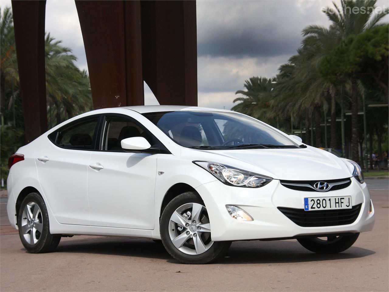 Hyundai Elantra 1.6 MPI