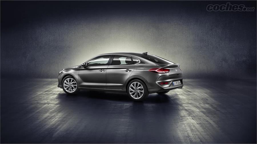 Opiniones de Hyundai i30 Fastback: Tercera carrocería de la gama