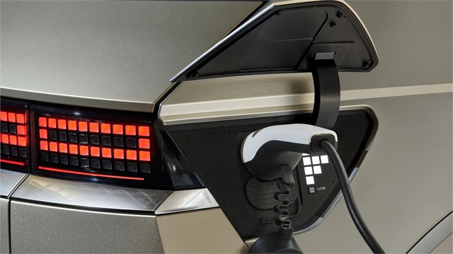 Comprar un coche eléctrico con kilometraje falsificado podría acarrear enormes facturas de reparación.