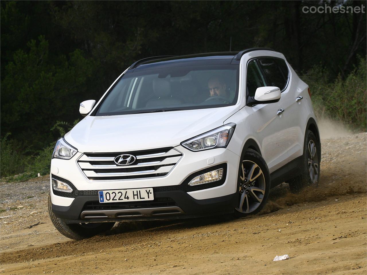 Hyundai Santa Fe 2.2 CRDi 4x4 Tecno Sky: Equilibrio sin pedigree