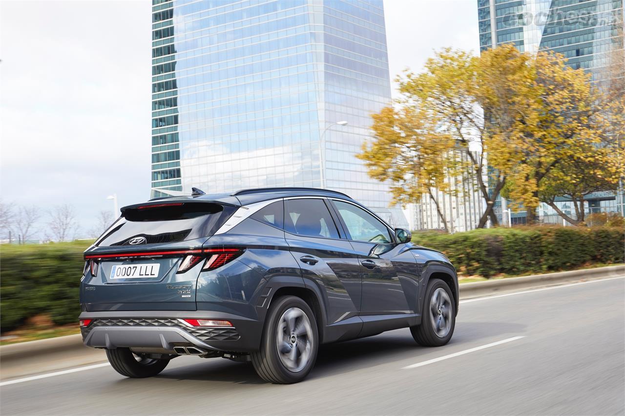 El Hyundai Tucson se vende con motores de gasolina, diesel, híbrido e híbrido enchufable. 