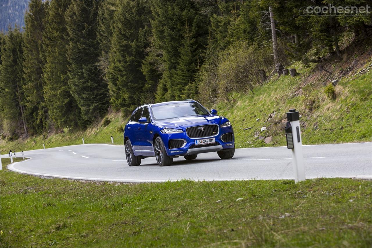 El primer SUV de Jaguar es toda una declaración de intenciones. Un modelo bonito, con rasgos deportivos, una buena gama de motores y una dinámica envidiable. 