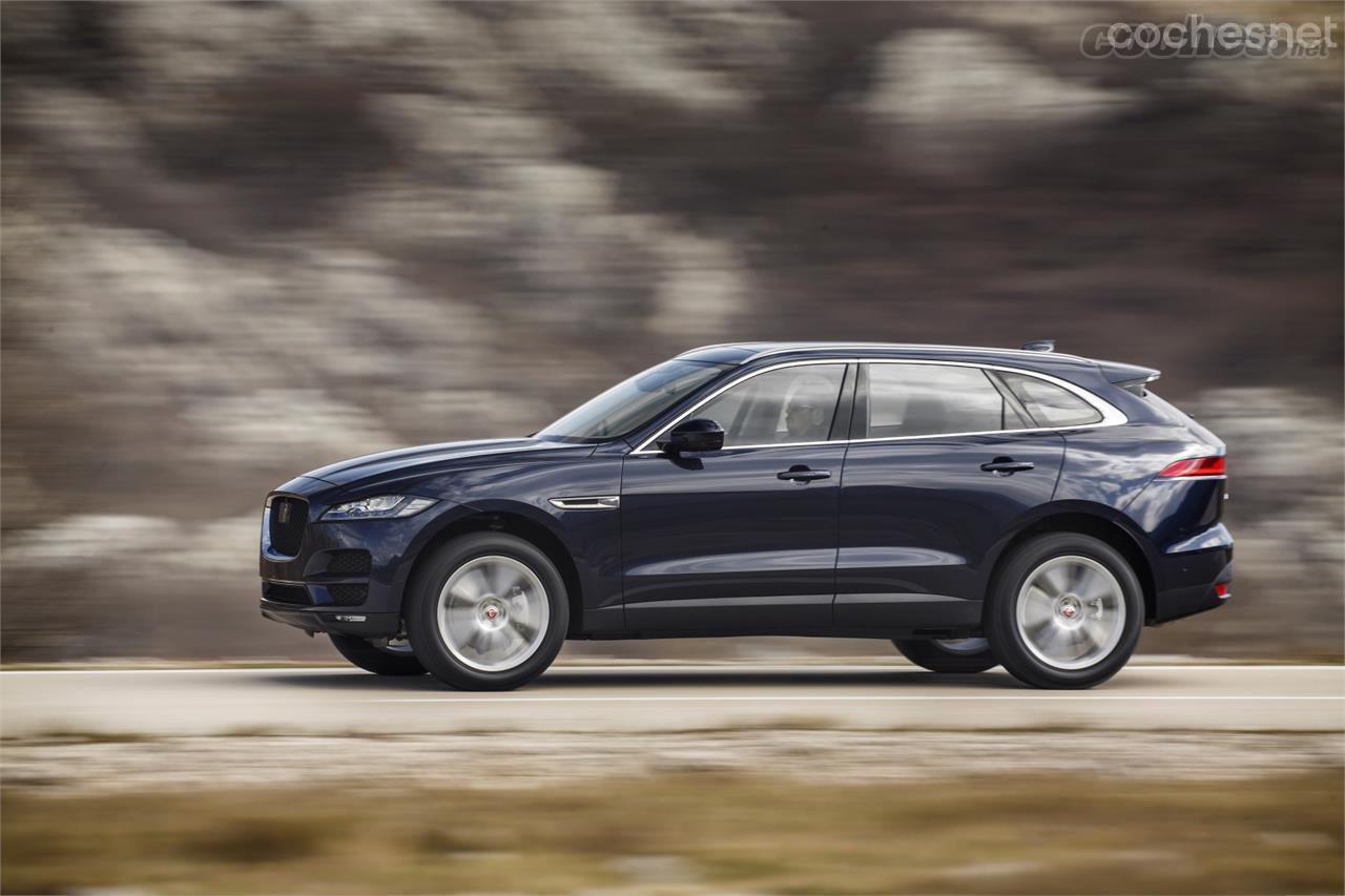 El chasis de aluminio proporciona al F-Pace un peso inferior, lo que redunda en mejor comportamiento y mayor eficiencia.