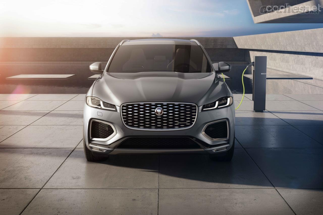 También tuvimos tiempo de probar el Jaguar F-Pace PHEV de 404 CV.