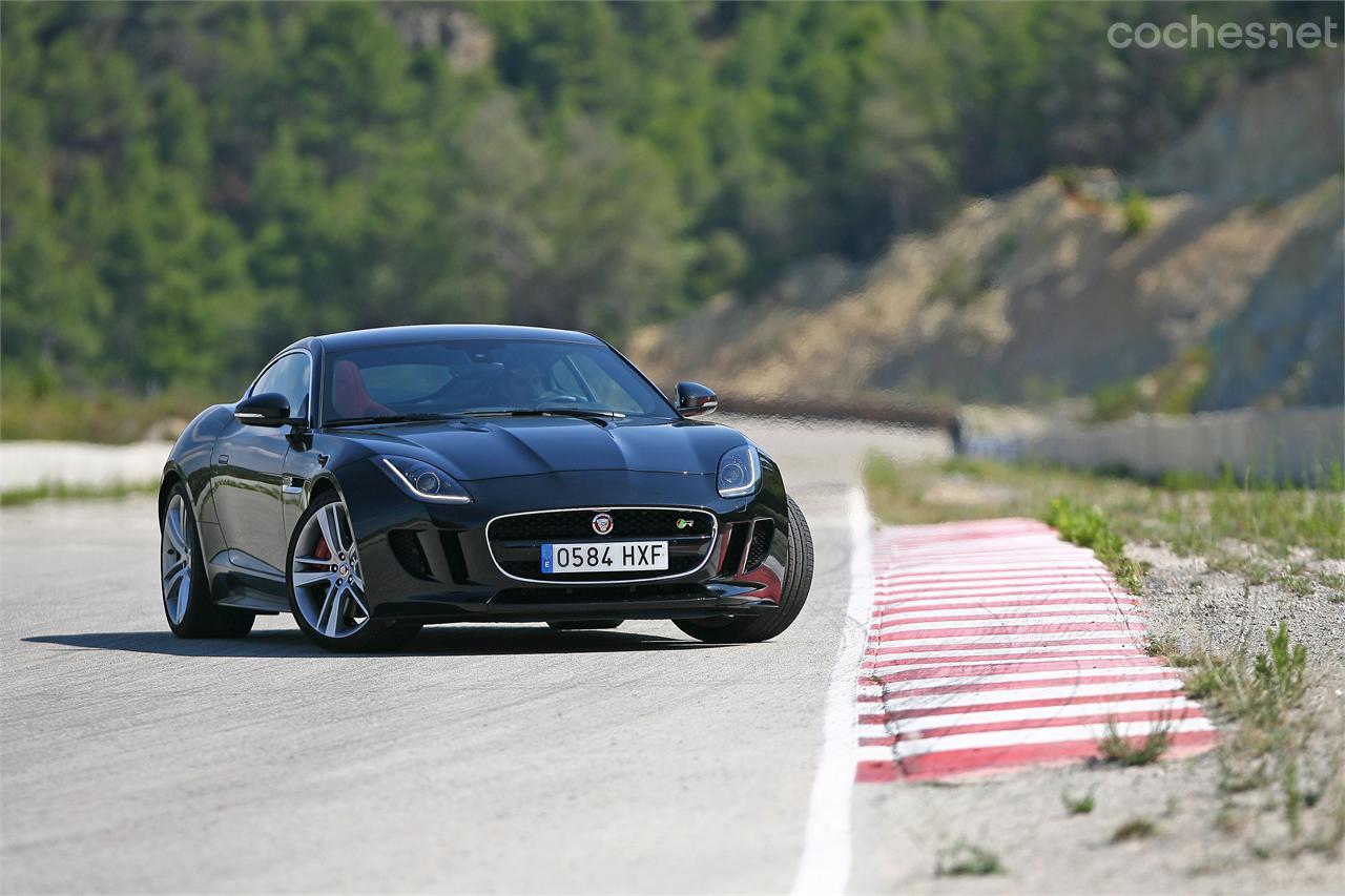Jaguar F-Type R Coupé