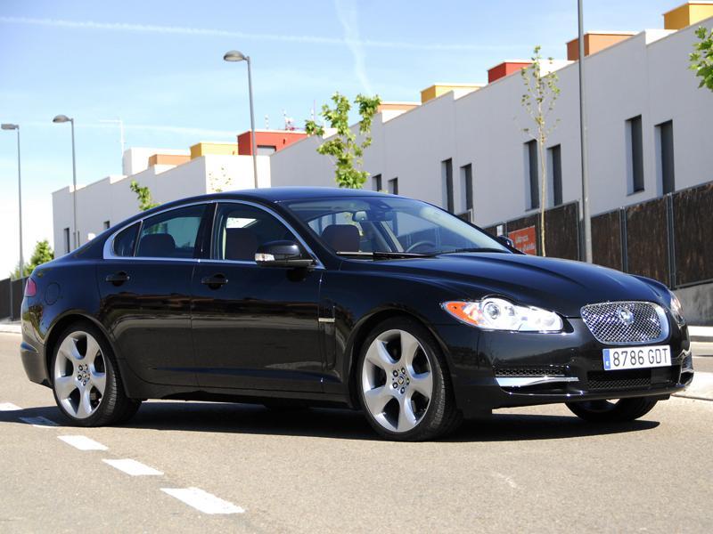 JAGUAR XF 4.2 SV8