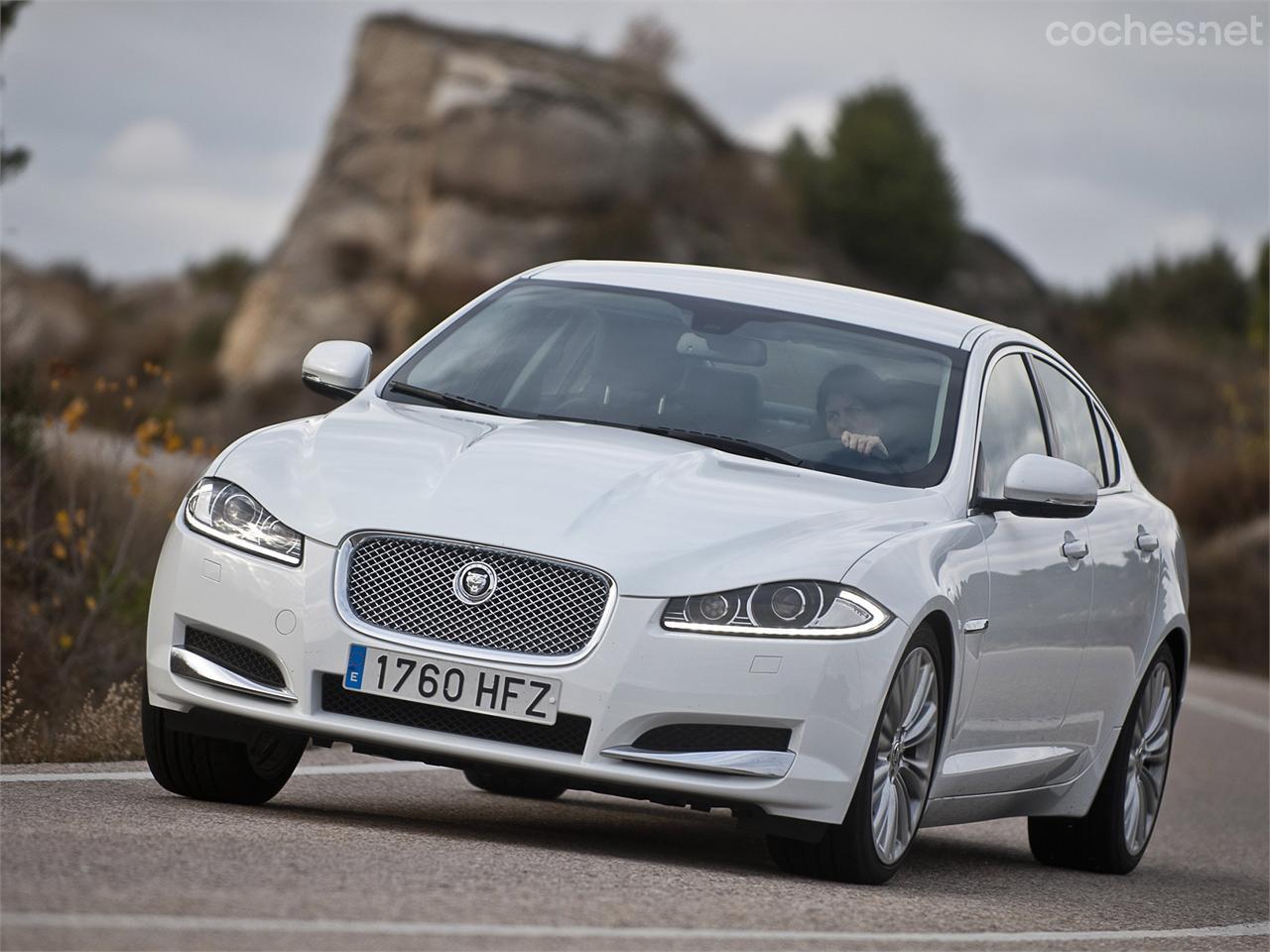 Jaguar XF 2.2 D: Más económico en todos los sentidos