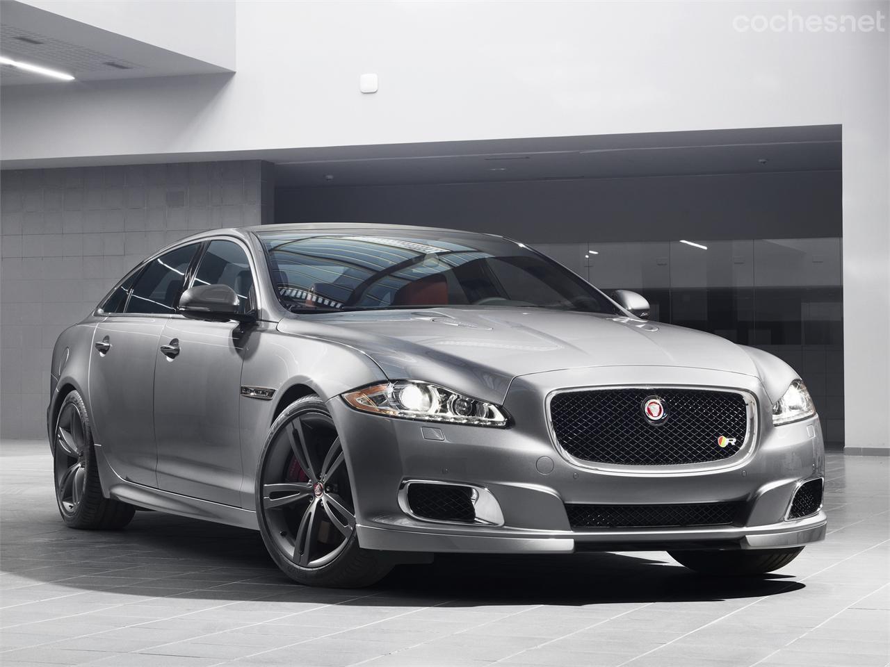 Jaguar XJR