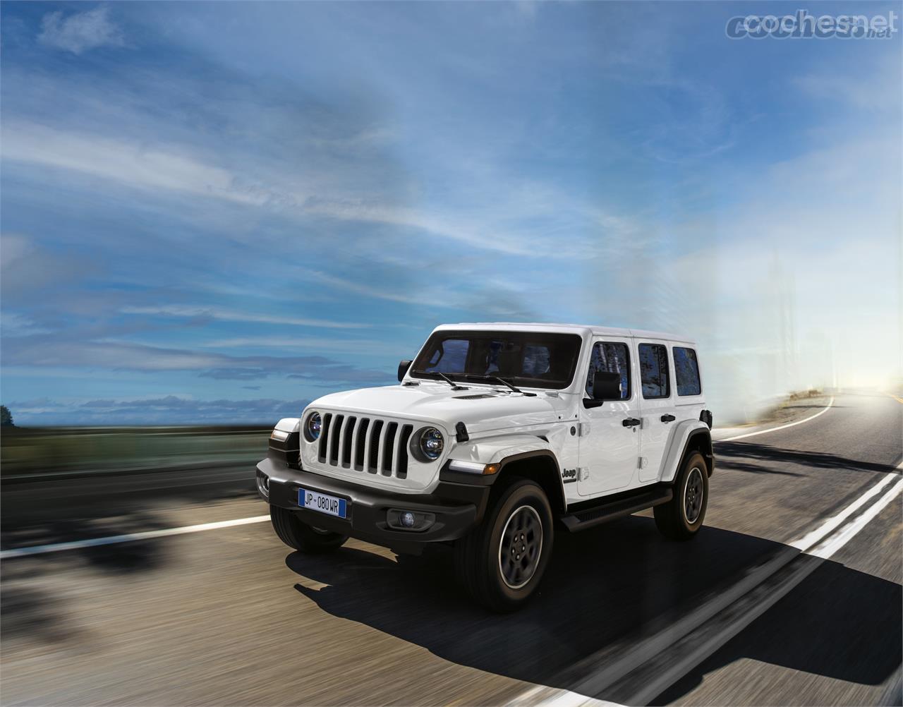 El Jeep Wrangler 80th Anniversary, como el resto de la gama, se venderá también con motor híbrido enchufable. 