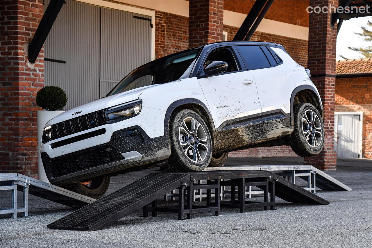 El Jeep Avenger es un urbano de tracción delantera pero con elevada capacidad offroad.