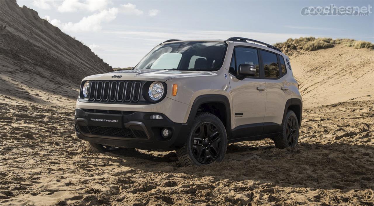 El Jeep Renegade Deserthawk está disponible con el motor 2.0 Multijet de 170 CV asociado al cambio automático de 9 velocidades y tracción 4x4.