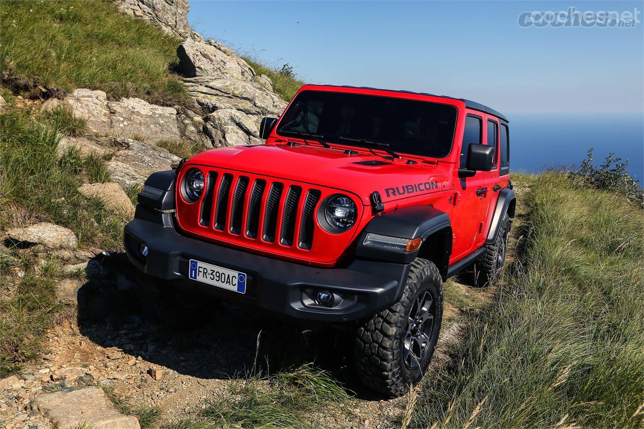 El Jeep Wrangler 2018 no pierde en absoluto aptitudes TT. Al contrario, las mejora. 