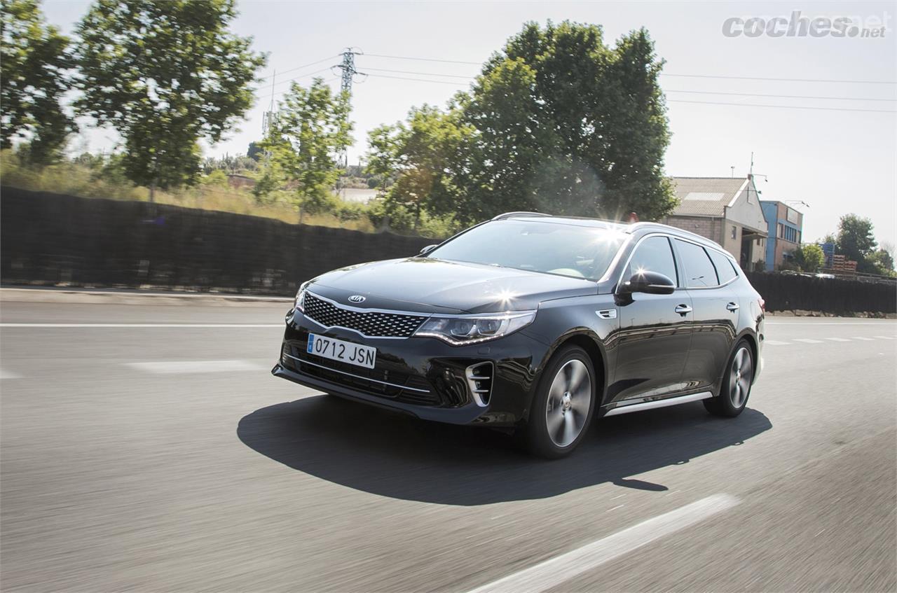 El Optima SW es el modelo con el que Kia entra de lleno en el segmento D de los familiares.