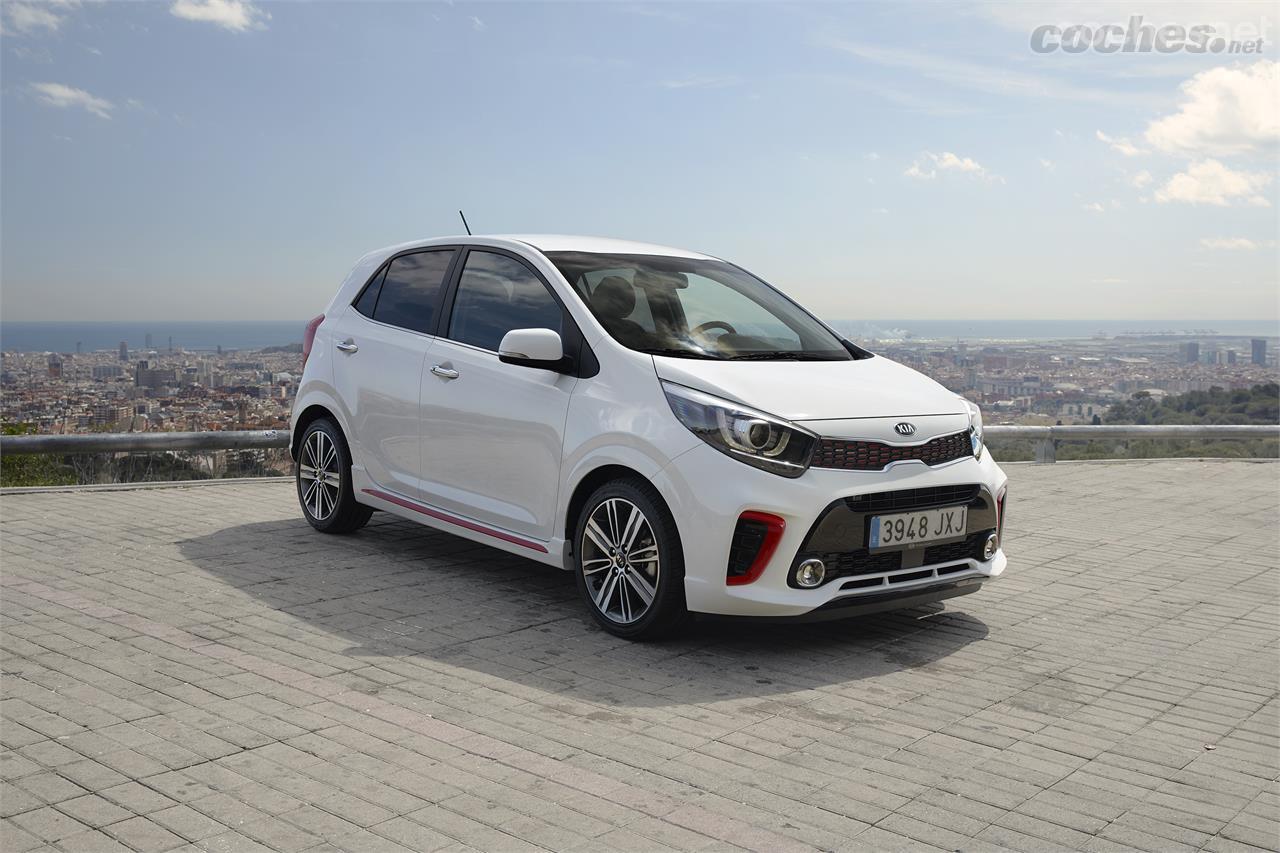 Por su parte, el GT-Line prefiere mostrarse "enfadado con el mundo". Es genial que exista un Picanto como éste.