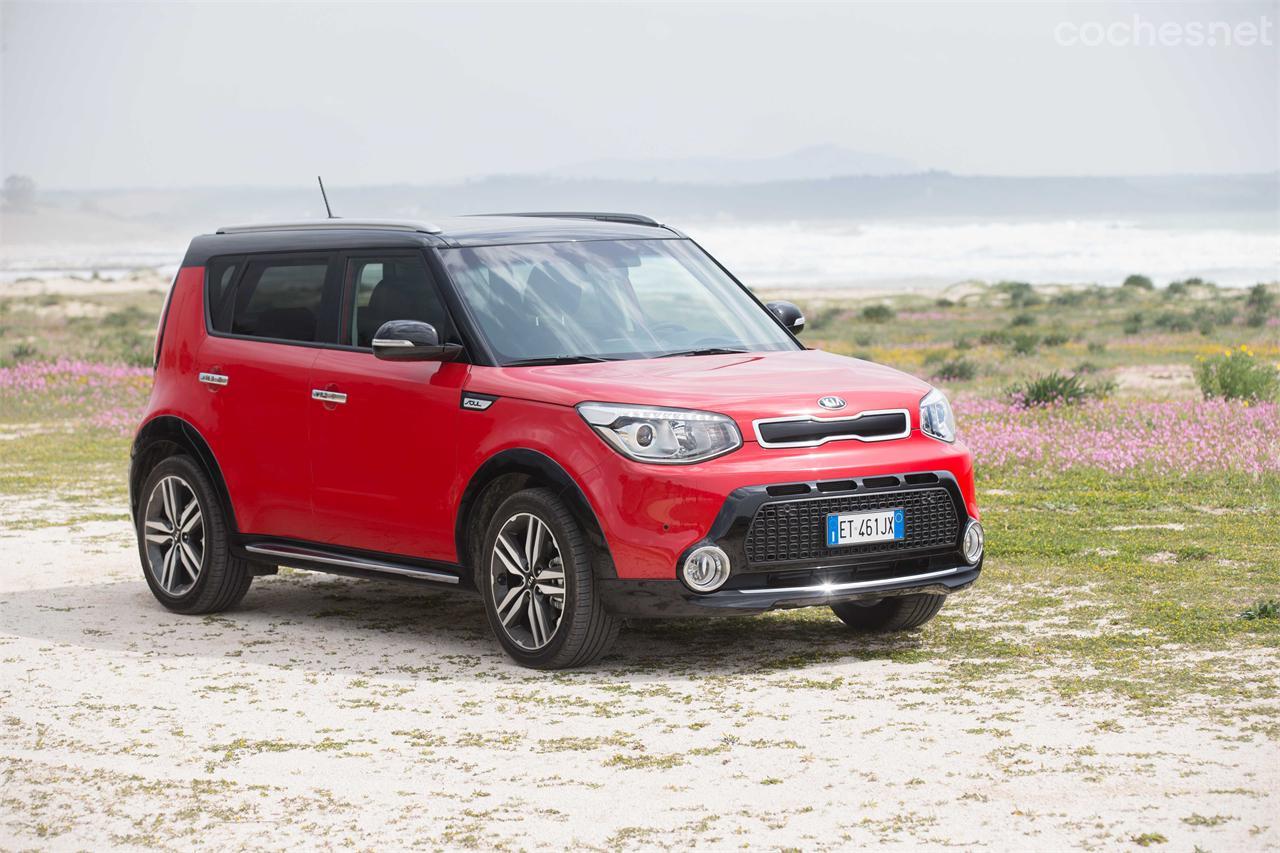 Las similitudes entre el Hyundai ix25 y el KIA Soul no se limitan al diseño exterior, ambos modelos comparten plataforma y gran número de componentes.