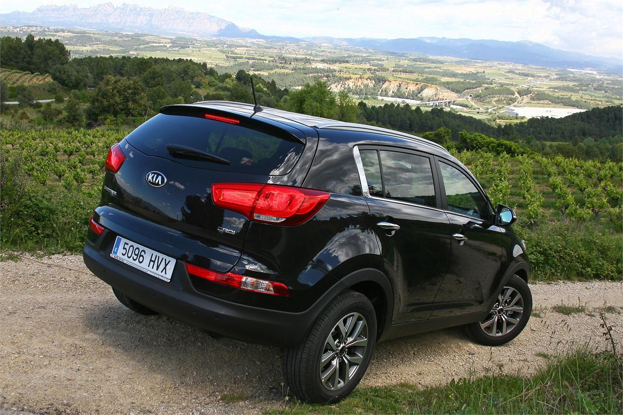 El Kia Sportage 1.7 CRDI con acabado Drive tiene un precio de tarifa de 25.899 euros.