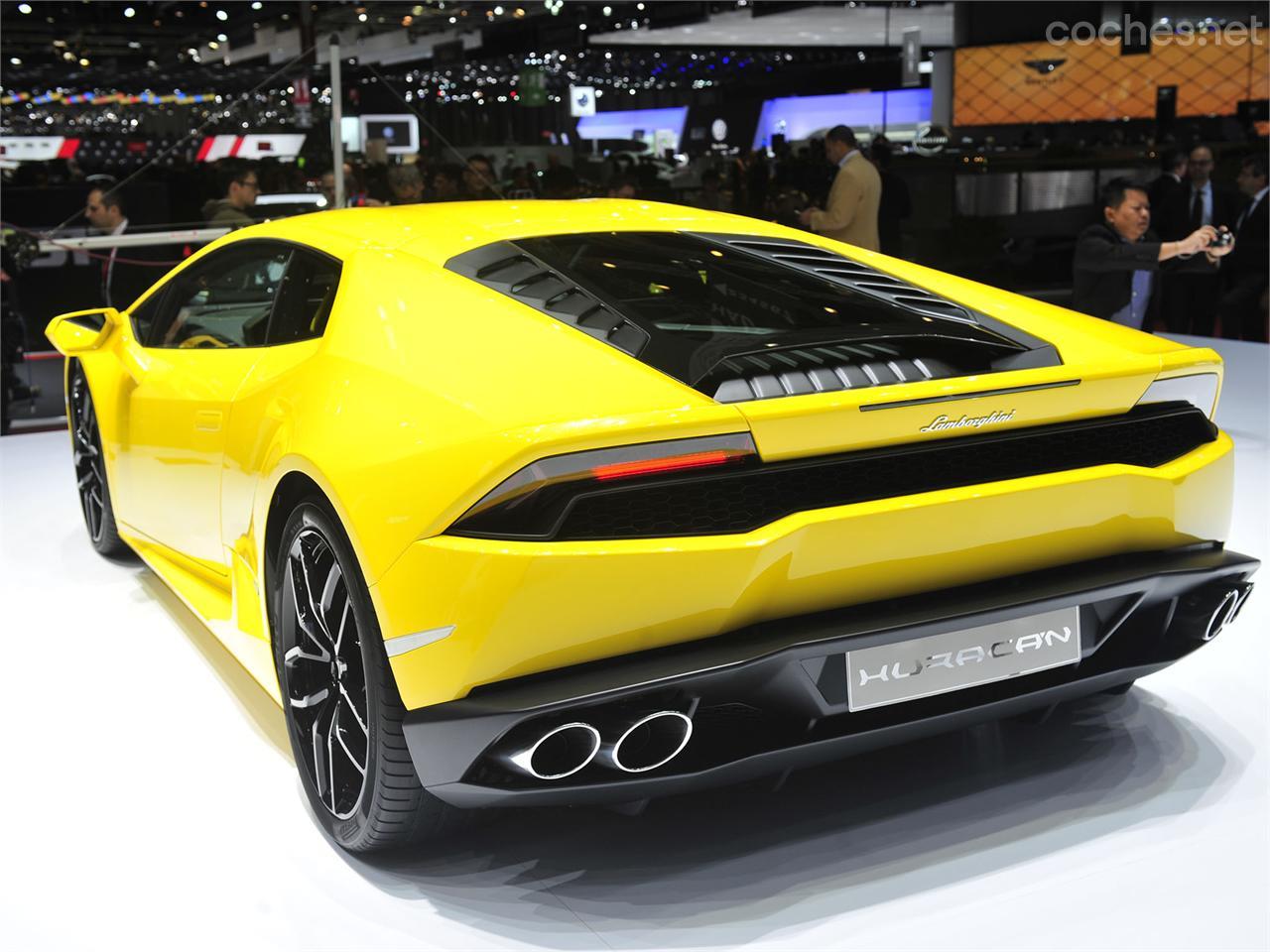 No hay otro color que le siente tan bien a un Lamborghini como el amarillo, el Huracán LP610-4 así lo demuestra.