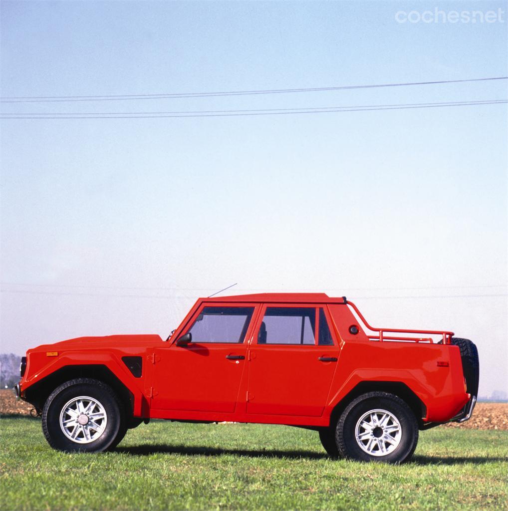 Lamborghini LM 002 (1986-1992).