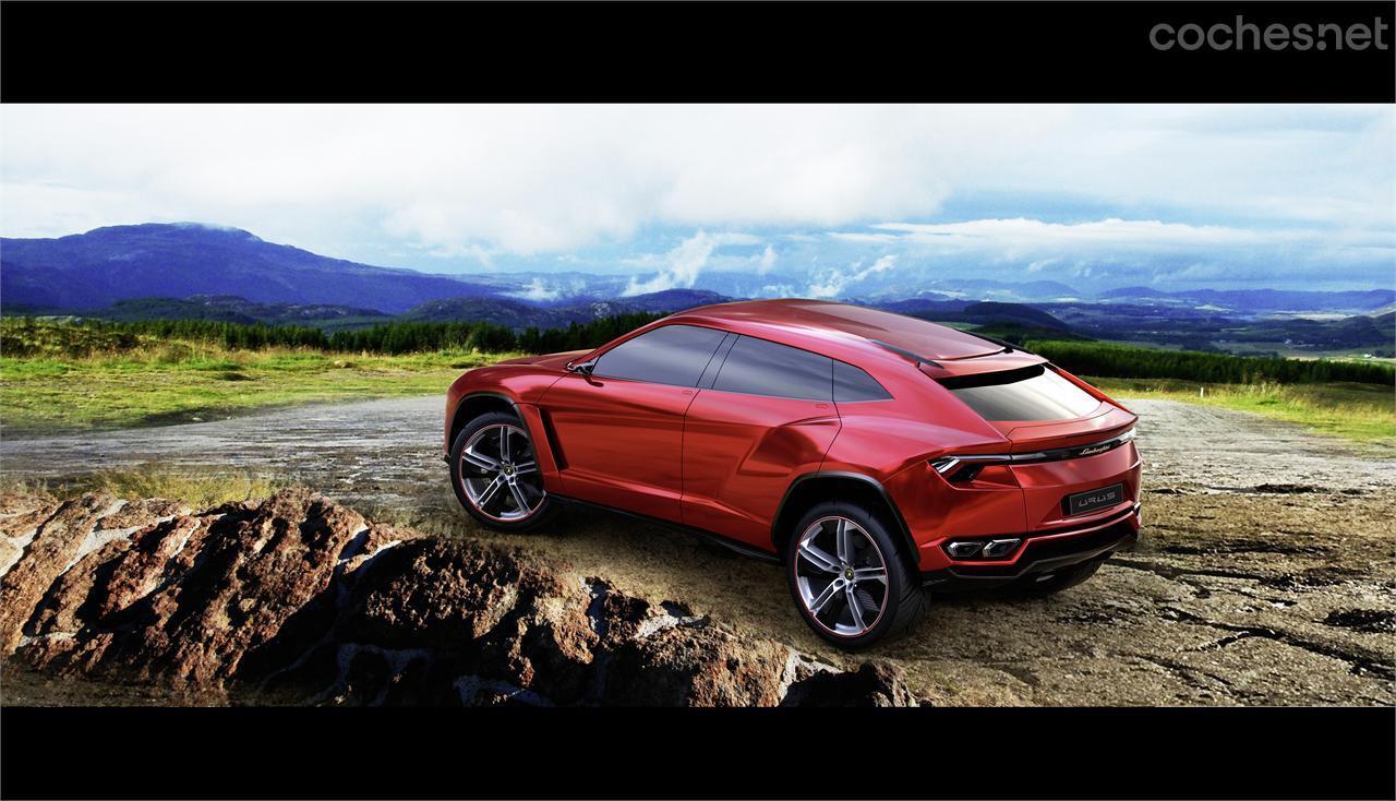 El menos, el futuro SUV de Lamborghini tendrá una línea más atrevida de lo habitual.