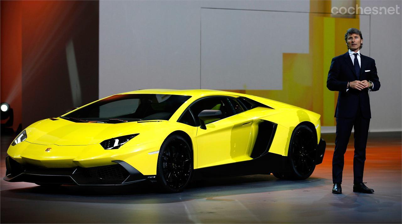 Lamborghini Aventador LP-720-4 50º Anniversario