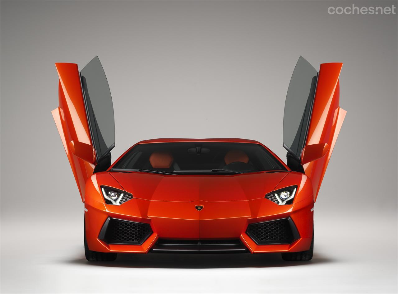 Opiniones de Lamborghini ya ha producido 2.000 Aventador