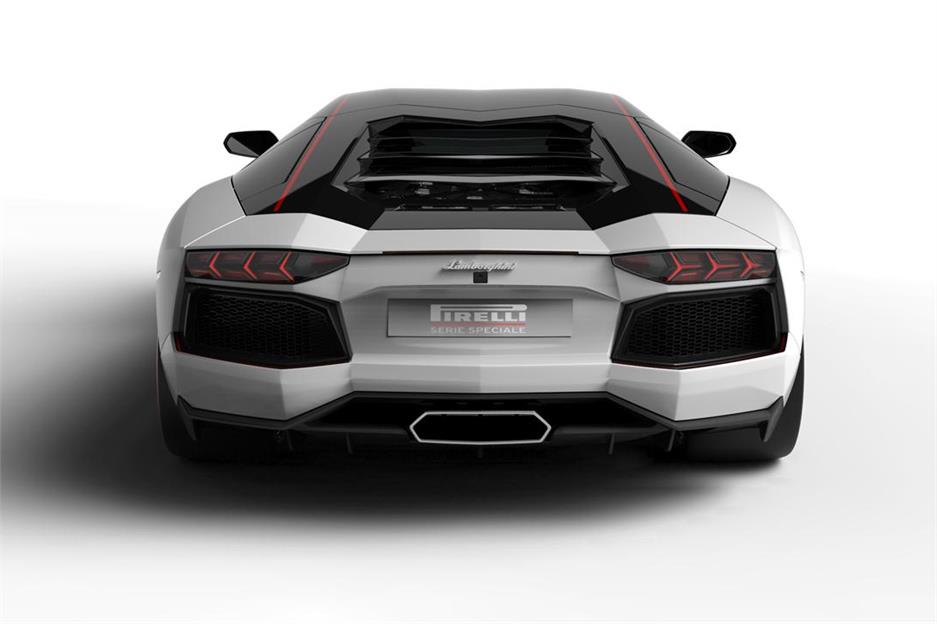 LAMBORGHINI Aventador Coupé - Esta edición especial conmemora los más de 50 años de colaboración entre Lamborghini y Pirelli.