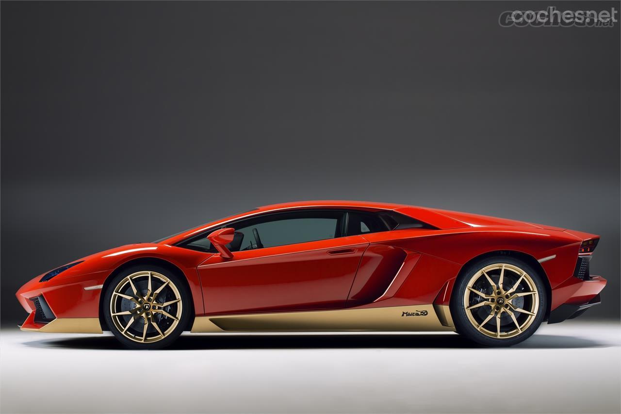 El diseño futurista del Aventador se mezcla en esta ocasión con los colores clásicos del Miura.