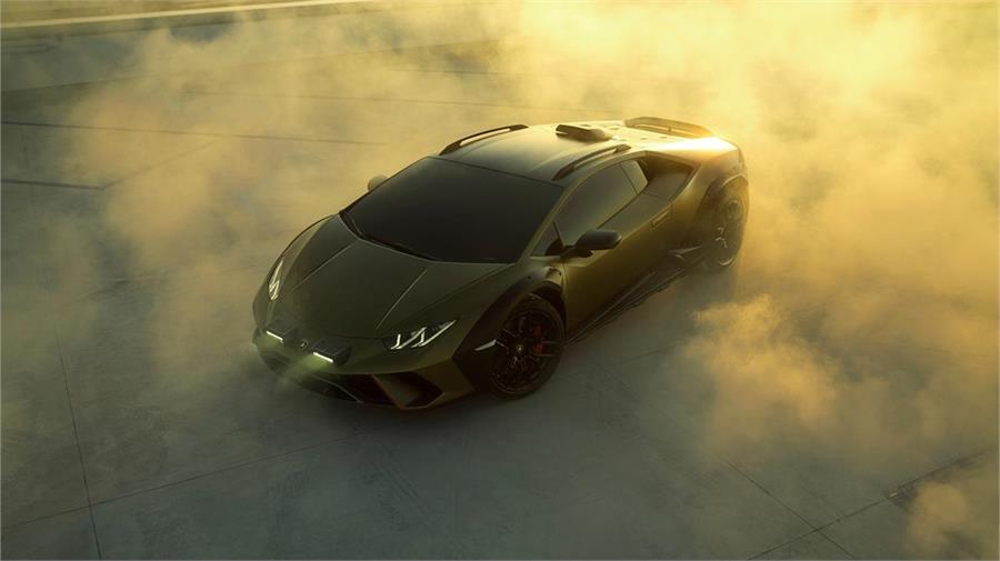 Lamborghini solo va a vender 1.499 unidades del Huracán Sterrato, para clientes convencidos de sus aptitudes mixtas on y off-road. 