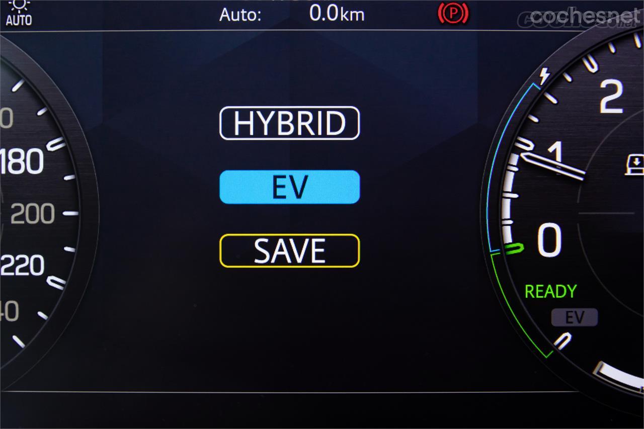 Este Land Rover Defender híbrido enchufable puede funcionar en tres modos diferentes de conducción: Hybrid, EV y Save. 