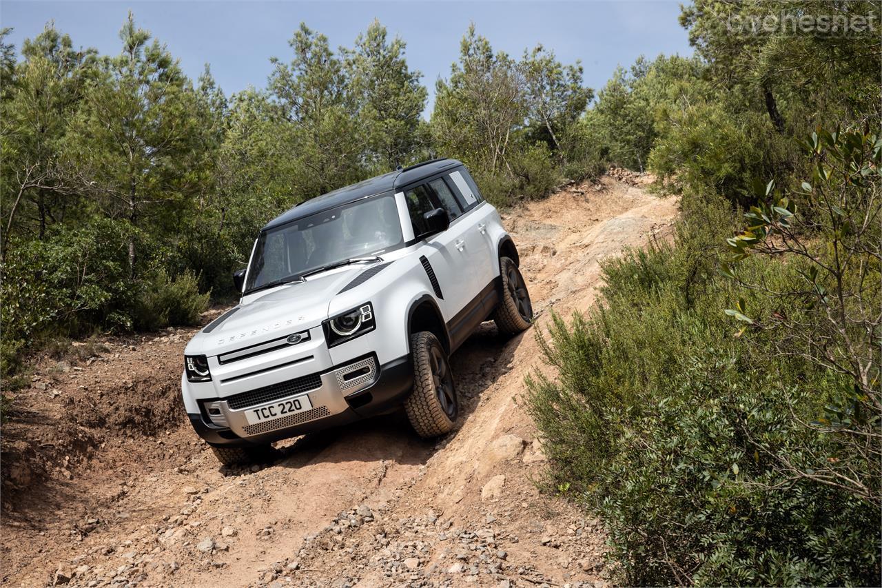 Nuevo Land Rover Defender 110 S P400e: TT en otra dimensión