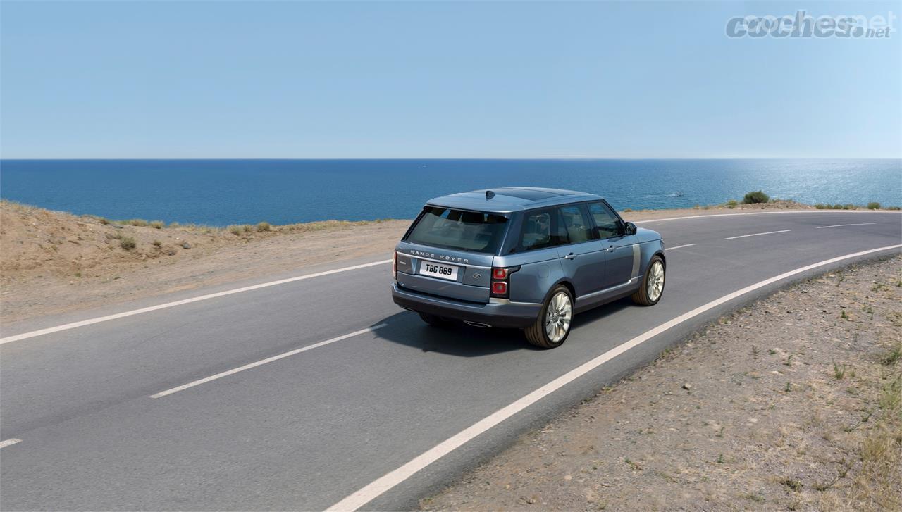 No hay cambios en la estética de los Range Rover, que mantiene el diseño clásico. La gran novedad de la gama son las nuevas mecánicas diésel.