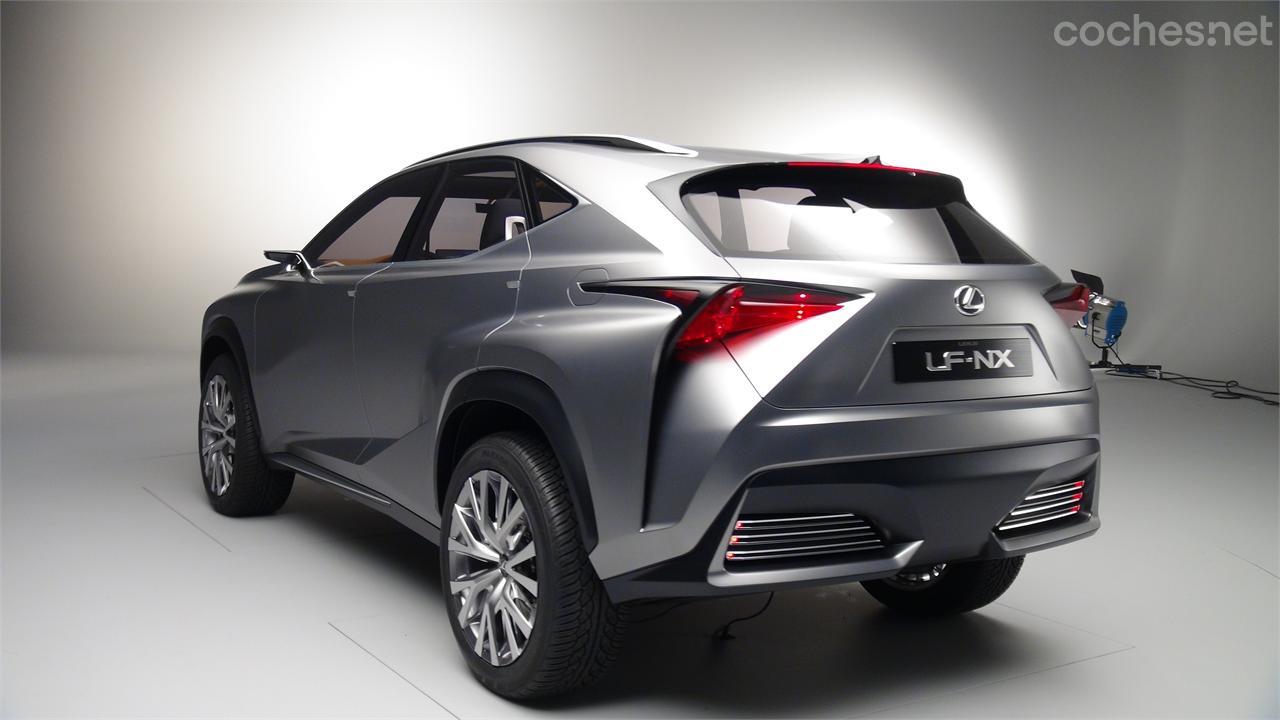 La zaga tiene un aspecto muy vanguardista, que difícilmente veremos en el futuro Lexus NX