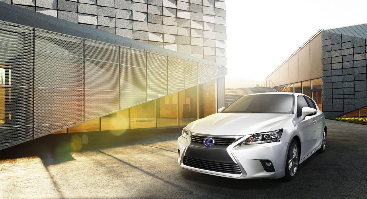 Lexus CT 200h 2014