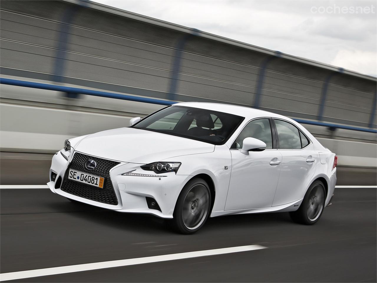 Opiniones de Lexus IS300h