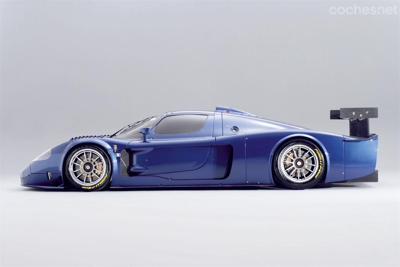 En 2006 Maserati manufacturó 15 unidades del MC12 Corsa, una versión con 756 CV que no estaba homologada ni para circular por la calle ni para competir en ningún campeonato.