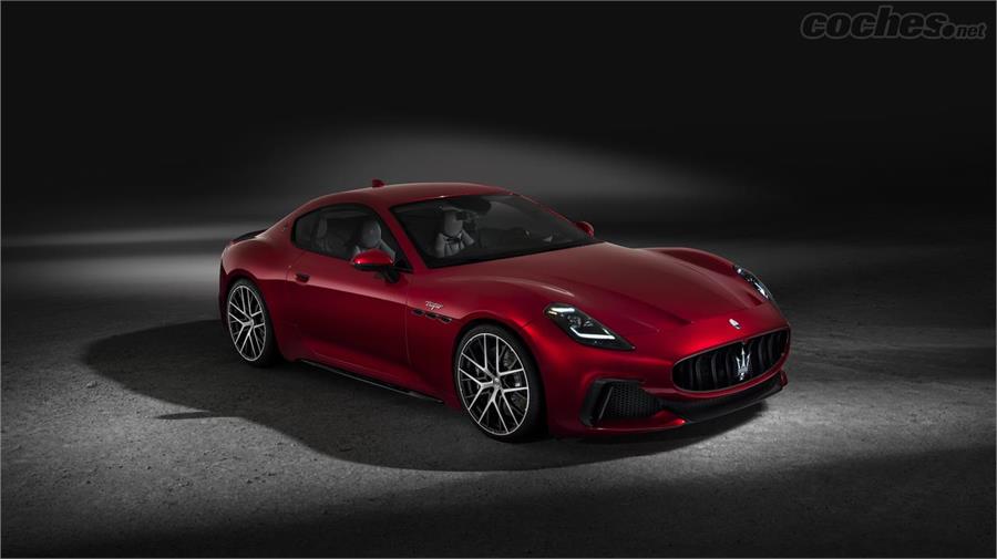 El Maserati GranTurismo evoluciona con una nueva plataforma y la incorporación de una versión eléctrica. 