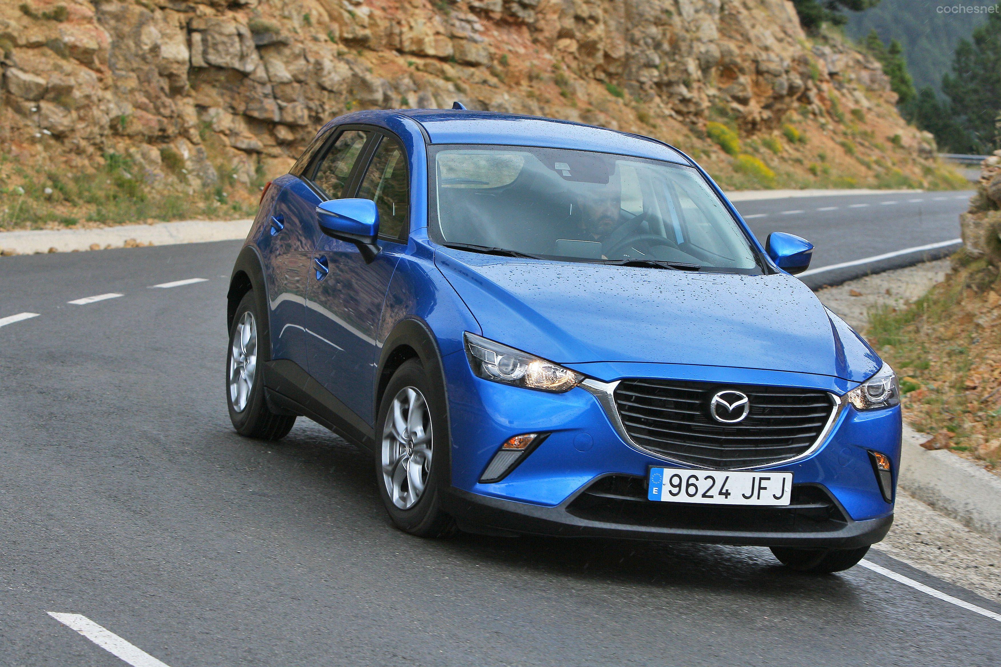 El Mazda CX-3 cuenta con un motor que, aunque no es de los más potentes, sí es de los que tiene una respuesta más agradable, al ser constante desde el inicio hasta el corte de encendido. 