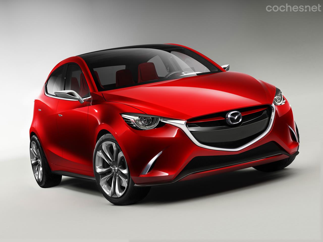 El Concept Hazumi que Mazda presentó en el pasado Salón de Ginebra avanza las líneas del futuro Mazda2, del cual ahora sabemos con certeza que montará el nuevo motor diésel. 