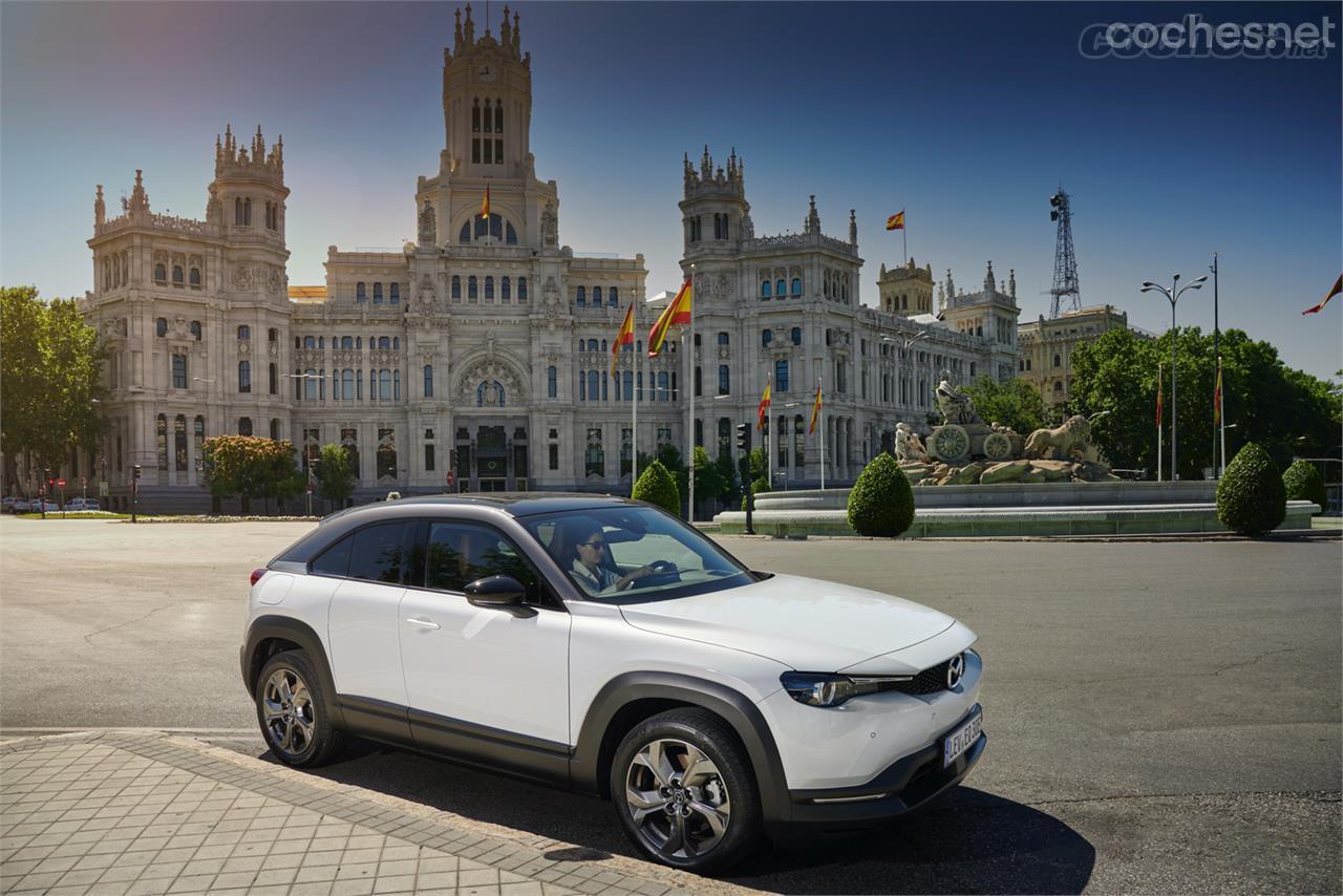 Hemos conducido la primera unidad que ha llegado a España matriculada en Alemania.