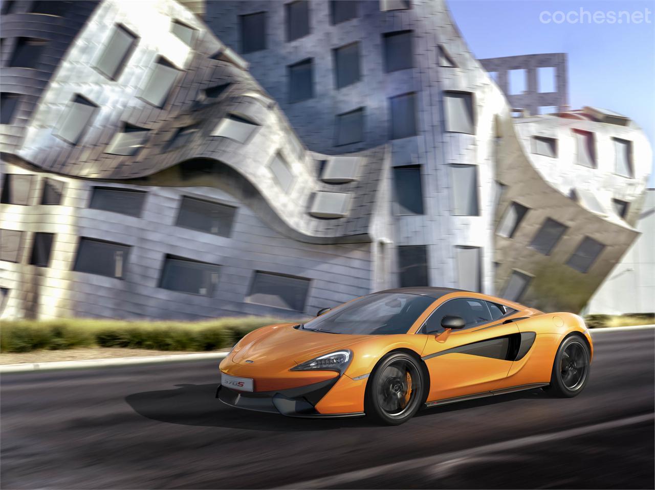 Aunque es más pequeño que un 650S el nuevo 570S es fácilmente reconocible como un McLaren a simple vista.