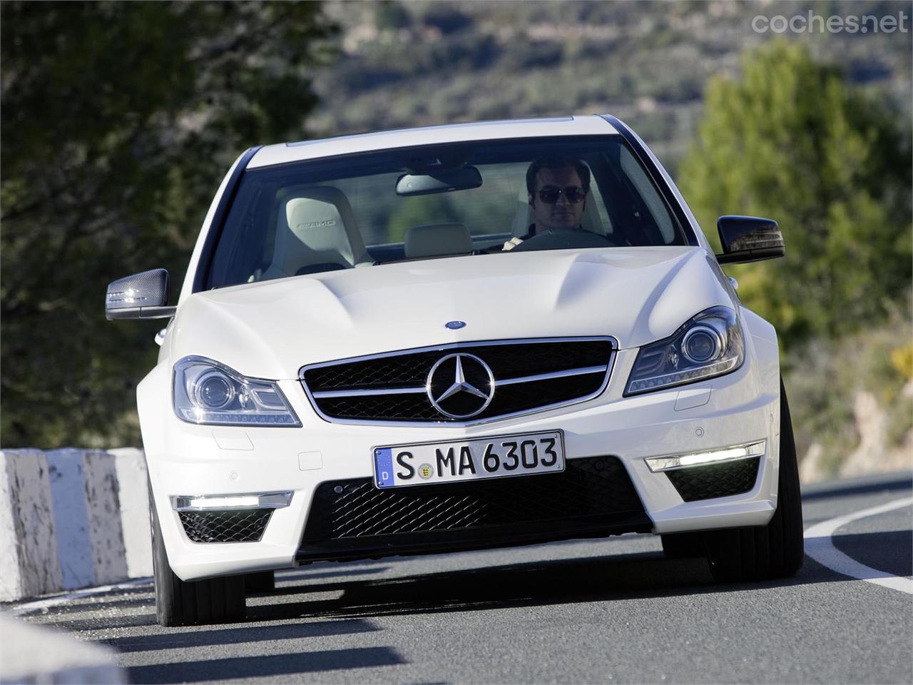 Opiniones de Mercedes-Benz Clase C 63 AMG: Nuevo por fuera, avanzado por dentro