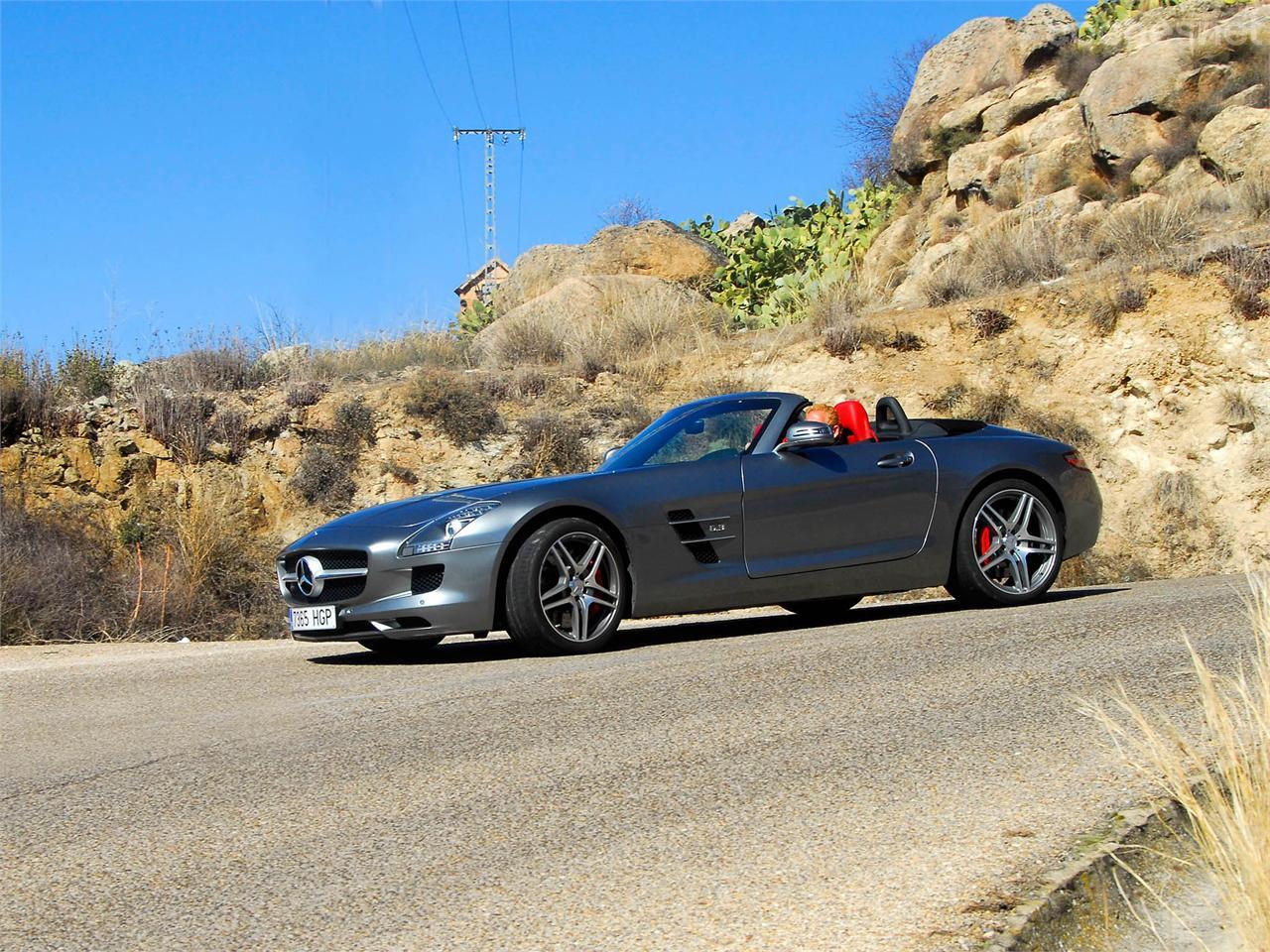 Mercedes SLS AMG Roadster