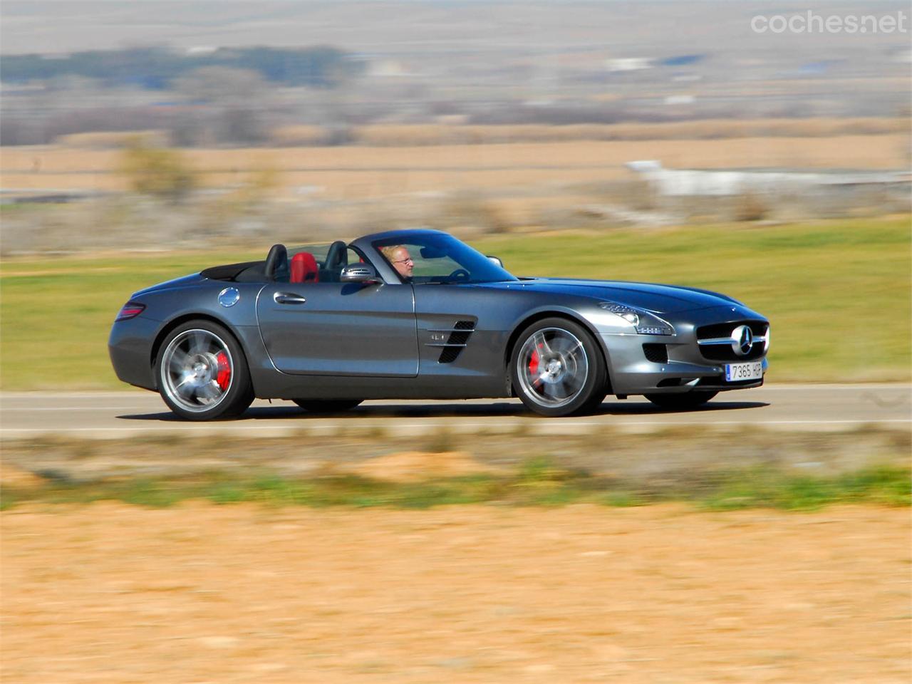 Mercedes SLS AMG Roadster