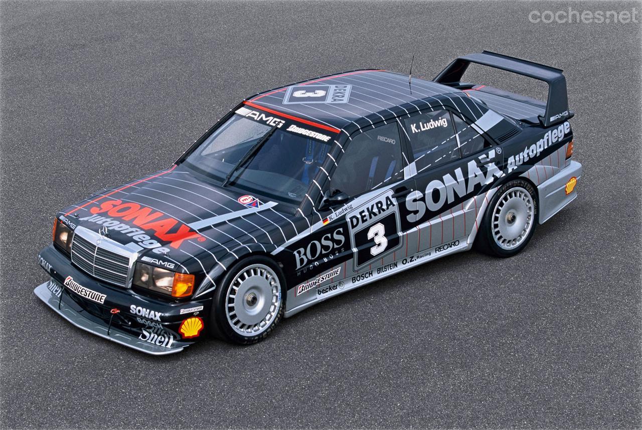 Klaus Ludwig ganó el DTM en la temporada 1992 al volante de este AMG Mercedes-Benz 190 E 2.5-16 Evolution II del equipo oficial AMG-Mercedes.