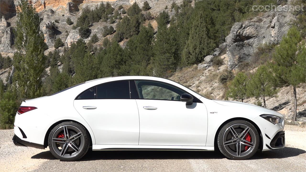 La silueta del Mercedes-AMG CLA 45 S 4MATIC+ es la más elegante de todas.