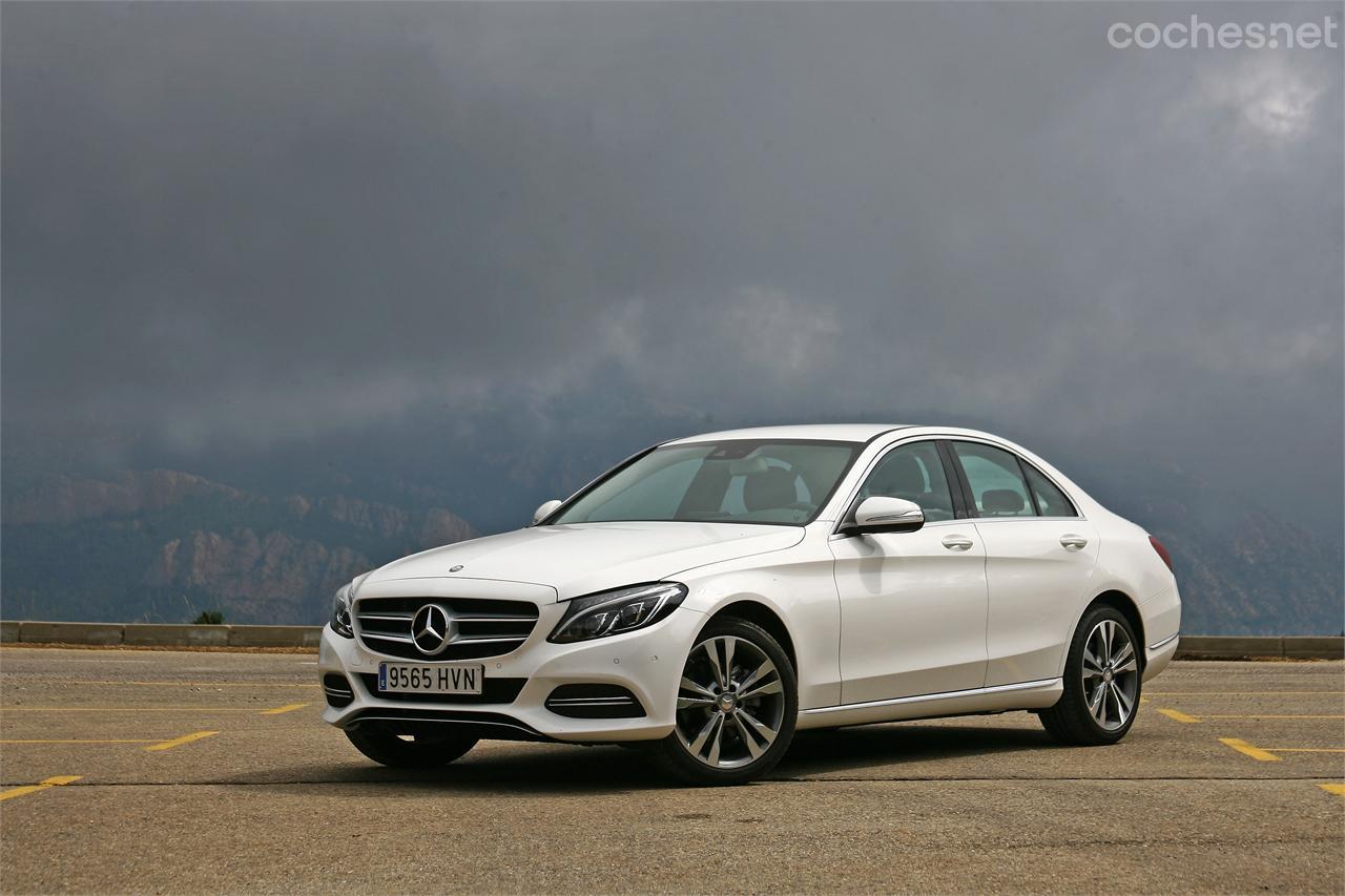 Un coche elegante pero más dinámico en su aspecto que la anterior generación. Efectivamente, algo está cambiando en Mercedes.