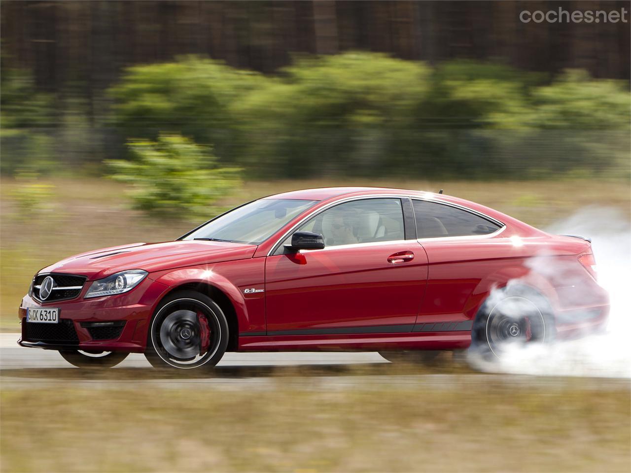 A día de hoy todavía se puede encargar en los concesionarios Mercedes-Benz el Mercedes-AMG C 63 Coupe Edition 507 con 507 CV.