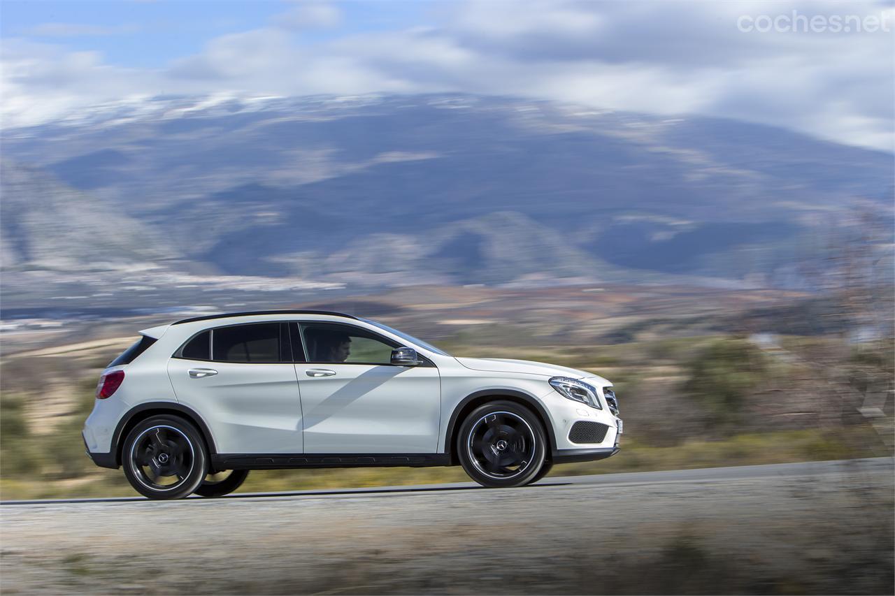 El GLA es un SUV pero no lo parece. Está orientado al asfalto pero rinde bien fuera de él.