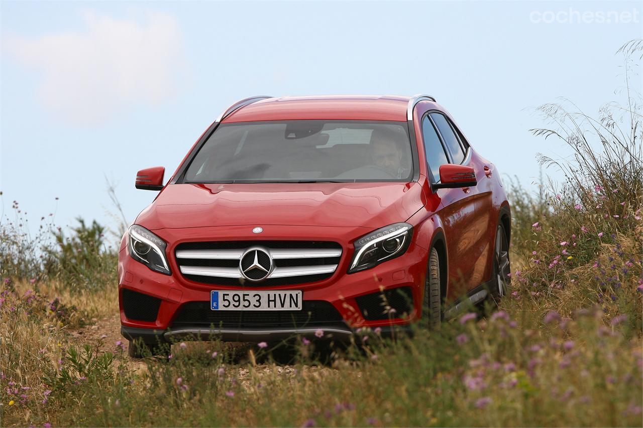 Mercedes-Benz GLA 220 CDi 4 Matic AMG Line