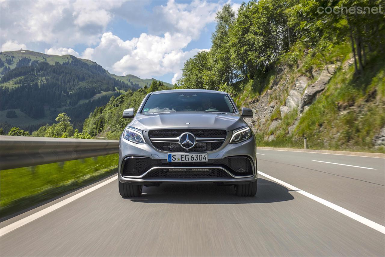 El nuevo Mercedes-Benz GLE Coupé llega en septiembre, junto con la versión más familiar GLE. Mercedes sustituye con valentía la anterior gama ML.